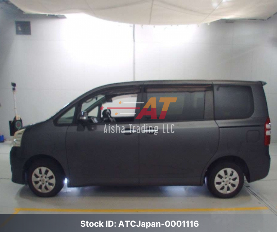 2013 Toyota Noah